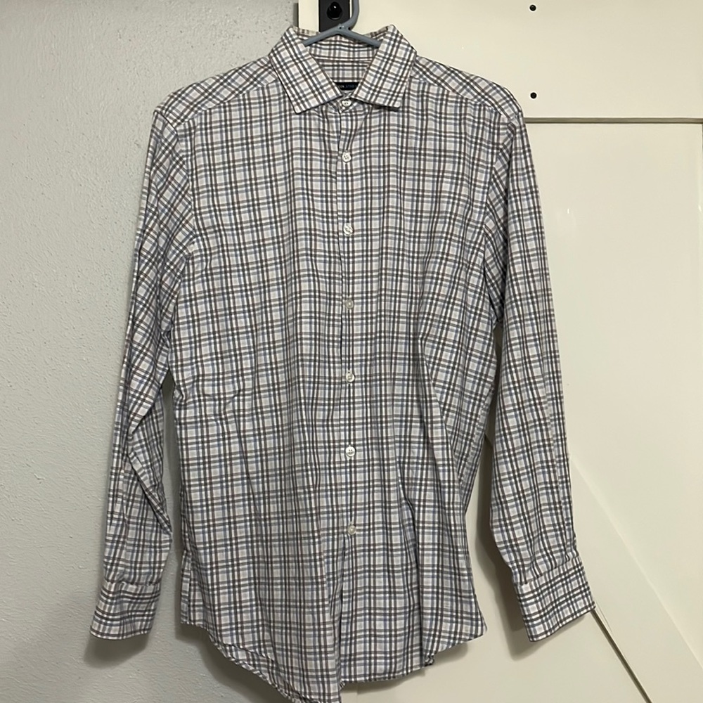 Van Heusen Mens long sleeve dress shirt